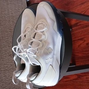 Mens Under Armour Size 13
